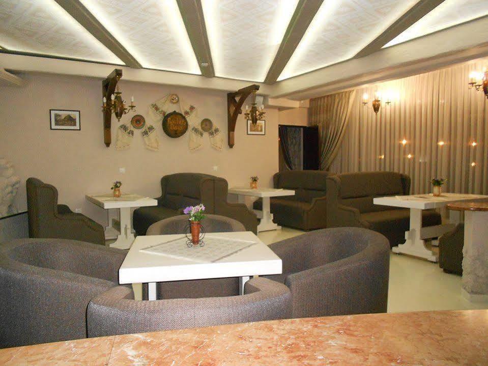 Hotel Bachus Chisinau Eksteriør bilde